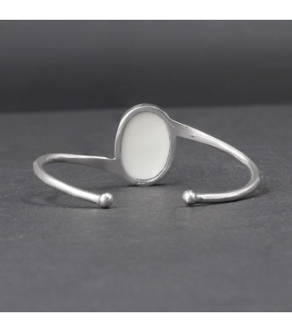 Orbital Pearl Glow Bracelet – Genuine Mother of Pearl Shell (Iridescent White Nacre) in 925 Sterling Silver – Boho Lunar Cuff Statement Jewelry