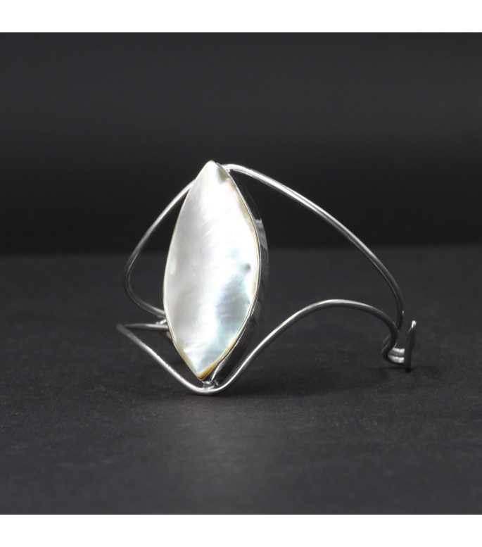 Orbital Pearl Glow Bracelet – Genuine Mother of Pearl Shell (Iridescent White Nacre) in 925 Sterling Silver – Boho Lunar Cuff Statement Jewelry Orbital Pearl Glow Bracelet – Genuine Mother of Pearl Shell (Iridescent White Nacre) in 925 Sterling Silver – Boho Lunar Cuff Statement Jewelry