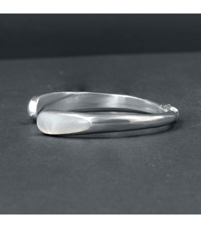 Orbital Pearl Glow Cuff Bracelet – Genuine Mother of Pearl Shell Orbital Pearl Glow Cuff Bracelet – Genuine Mother of Pearl Shell