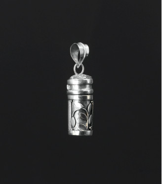 Bali Leaf Heritage Silver Prayer Box Pendant