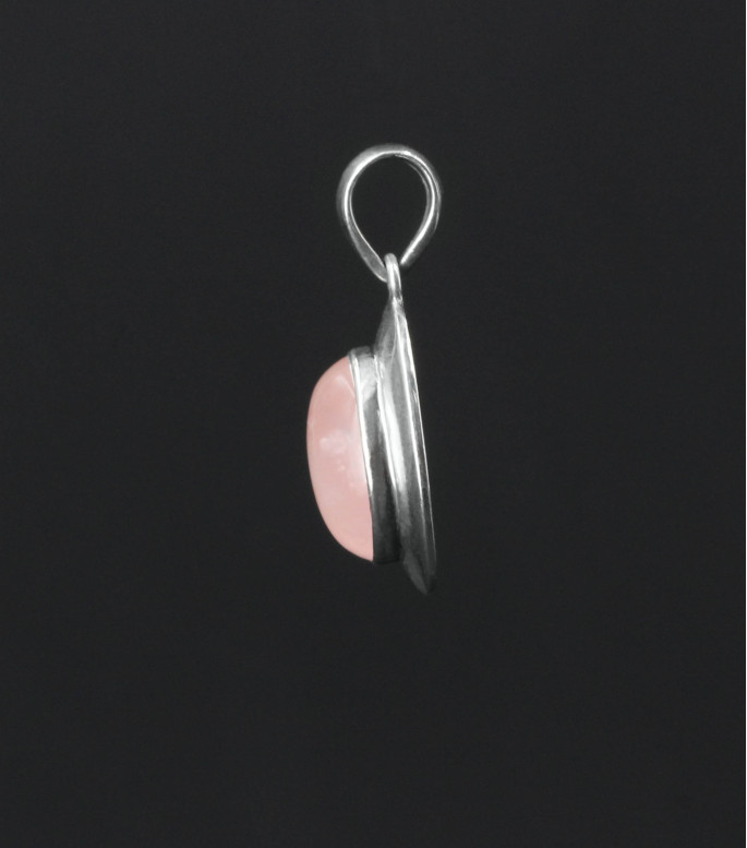 Rose Bloom Silver Pendant with Rose Quartz Rose Bloom Silver Pendant with Rose Quartz