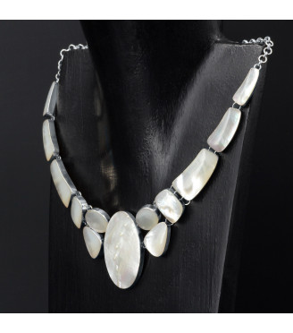 Orbital Pearl Glow Necklace – Genuine Mother of Pearl Shell