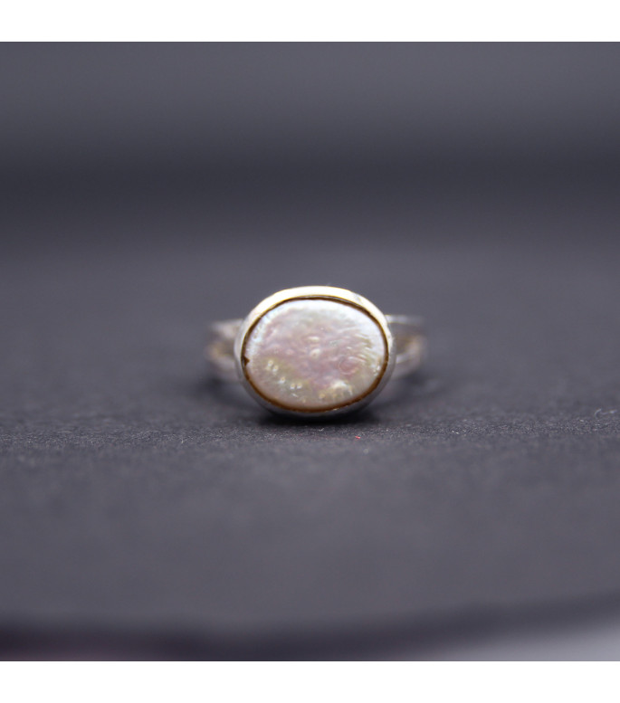 Handcrafted Ring Sterling Silver 925 with Baroque Pearl/Shell  | ARG1242BW