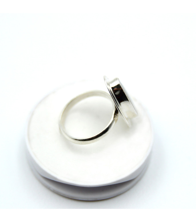 Moderner Ring | 925er Silber mit Irisierendem Perlmutt Moderner Ring | 925er Silber mit Irisierendem Perlmutt