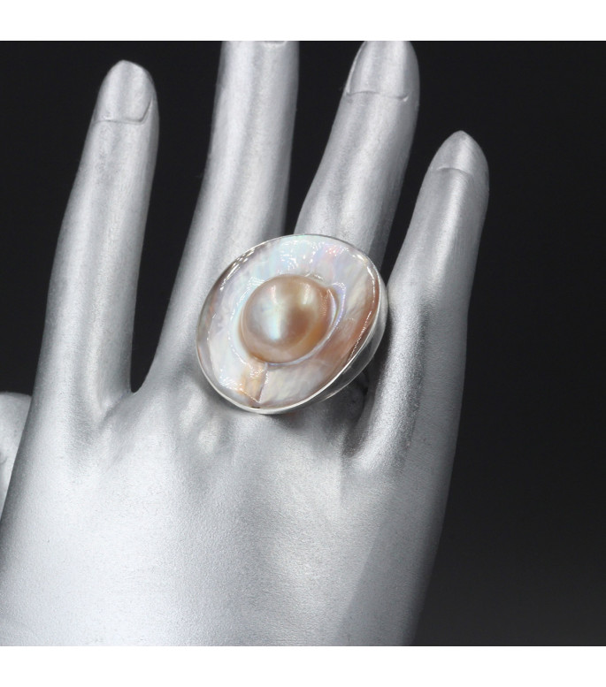 Orbital Pearl Glow Ring – Genuine Mother of Pearl Shell