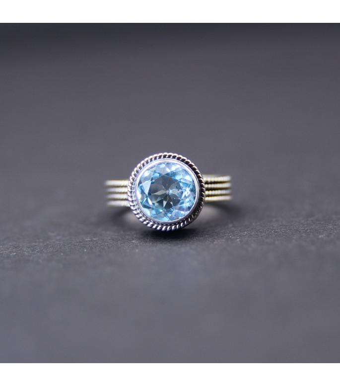 Ring “Azure Clarity” | Sterling Silver 925 with Natural Blue Topaz