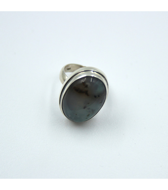 "Mystic Depth" Sterling Silver 925 with Genuine Labradorite Ring | RG005711 "Mystic Depth" Sterling Silver 925 with Genuine Labradorite Ring | RG005711
