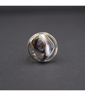 Ring “Sea Silk” | Sterling Silver 925 with Lutraria Australis Shell