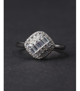 Diamond Halo Whisper ✨