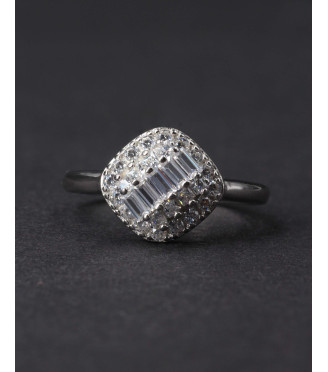 Diamond Halo Whisper ✨