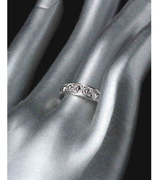Geometric Criss-Cross Pattern Sterling Silver Ring 925