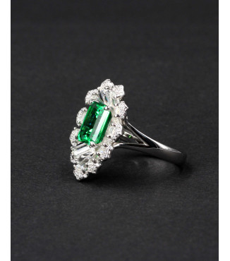 Luxury Emerald Green Baguette CZ Cluster Statement Ring 925