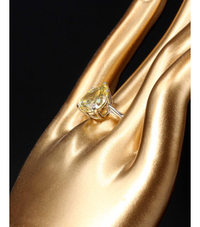 Golden Glow Ring ✨ Golden Glow Ring ✨