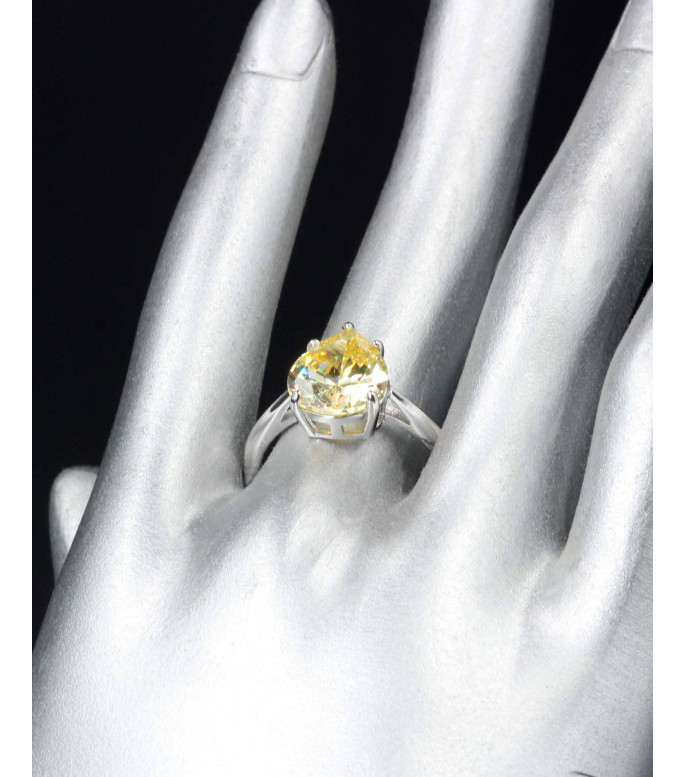 Golden Glow Ring ✨ Golden Glow Ring ✨